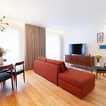 Avenida Residence